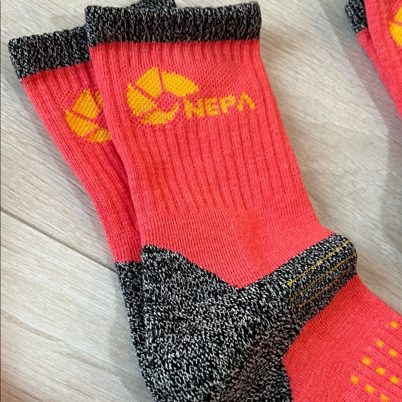 Women's hiking Socks - Red and Gray - Picture 2 of 3